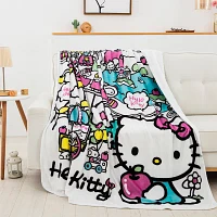 Northwest Hello Kitty Cute World Sherpa Midweight Throw