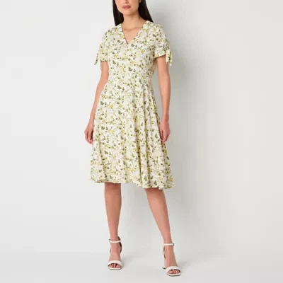 R & K Originals Womens Short Sleeve Floral Midi Fit + Flare Dress