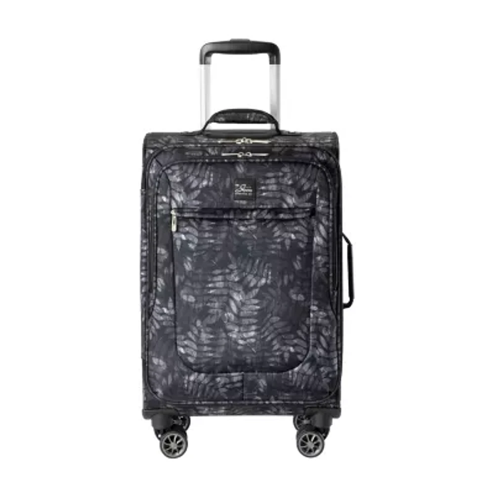Skyway Everett 20" Softside Lightweight Luggage