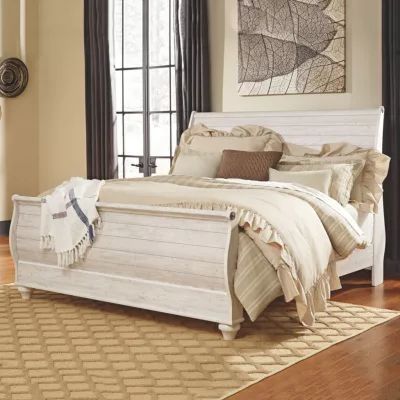 Signature Design by Ashley® Smithfield Sleigh Bed