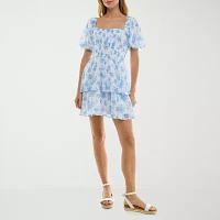 Trixxi Womens Short Sleeve Floral Fit + Flare Dress Juniors