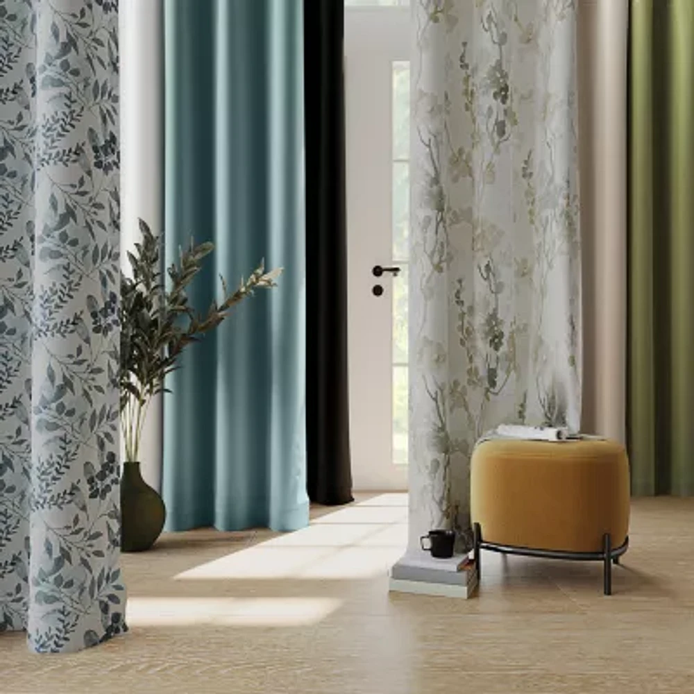 Sun Zero Percy Solid Energy Saving 100% Blackout Grommet Top Single Curtain Panel