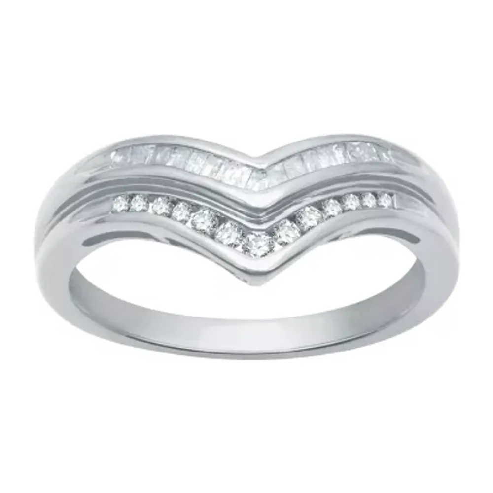 2MM 1/4 CT. T.W. Natural White Diamond Sterling Silver Chevron Wedding Band
