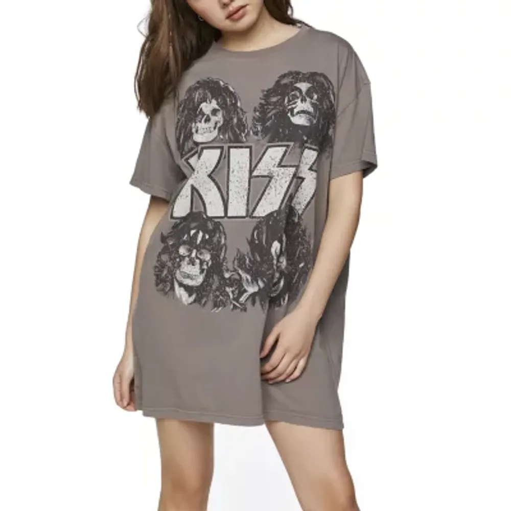 Home | Forever 21 Kiss Tee Shirt Dress Short Sleeve Logo T-Shirt Juniors |  Plaza Las Americas