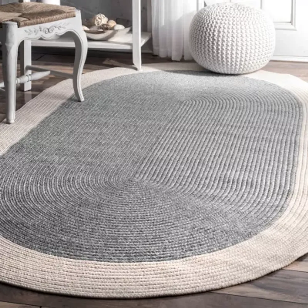 nuLoom Braided Solid Border Delaine Oval Rug