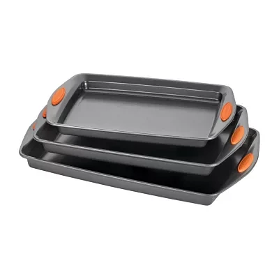 Rachael Ray® Yum-o! Oven Lovin’ 3-pc. Cookie Pan Set with Orange Silicone Grips