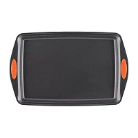 Rachael Ray® Yum-o! Oven Lovin’ 3-pc. Cookie Pan Set with Orange Silicone Grips