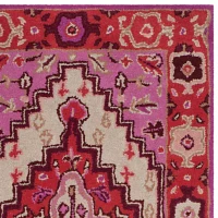 Safavieh Nathaniel Traditional Rug