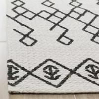 Safavieh Phipp Geometric Rug