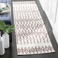Safavieh Phipp Geometric Rug