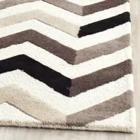 Safavieh Adella Chevron Hand-Tufted Wool Rug