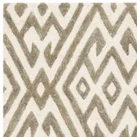 Safavieh Landon Geometric Rug