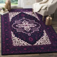 Safavieh Marcas Traditional Rug