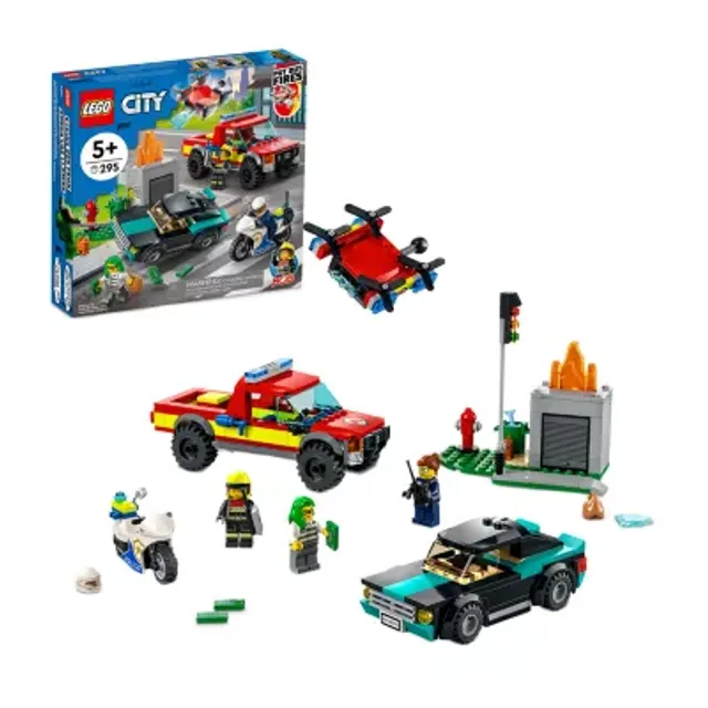 LEGO City Stuntz Double Loop Stunt Arena 60339 Building Set (598 Pieces) -  JCPenney