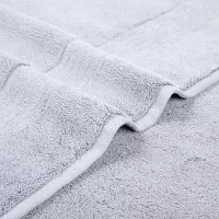 Liz Claiborne Signature Plush Bath Towel