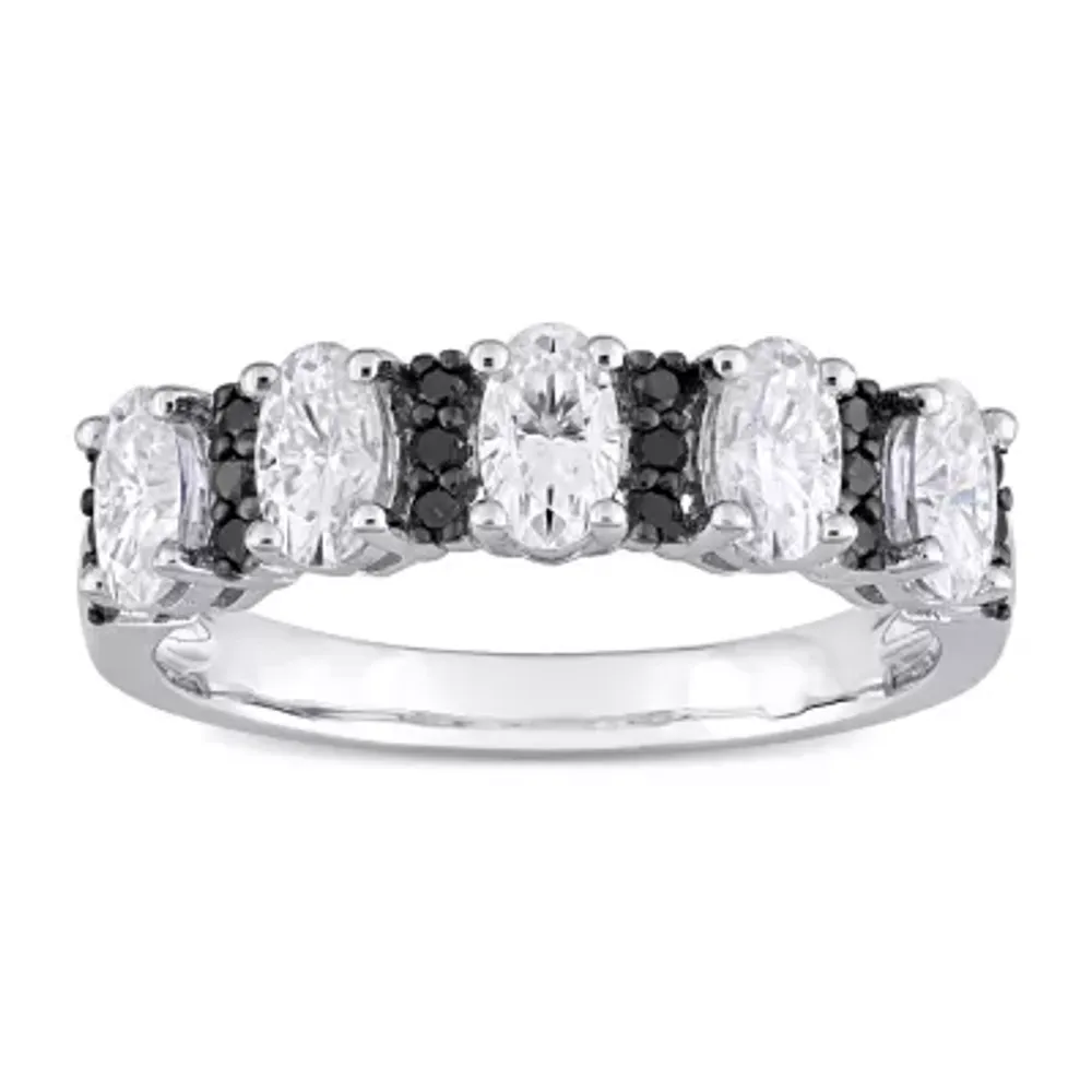 2.5MM 1/6 CT. T.W. Lab Created White Moissanite 10K Gold Wedding Band
