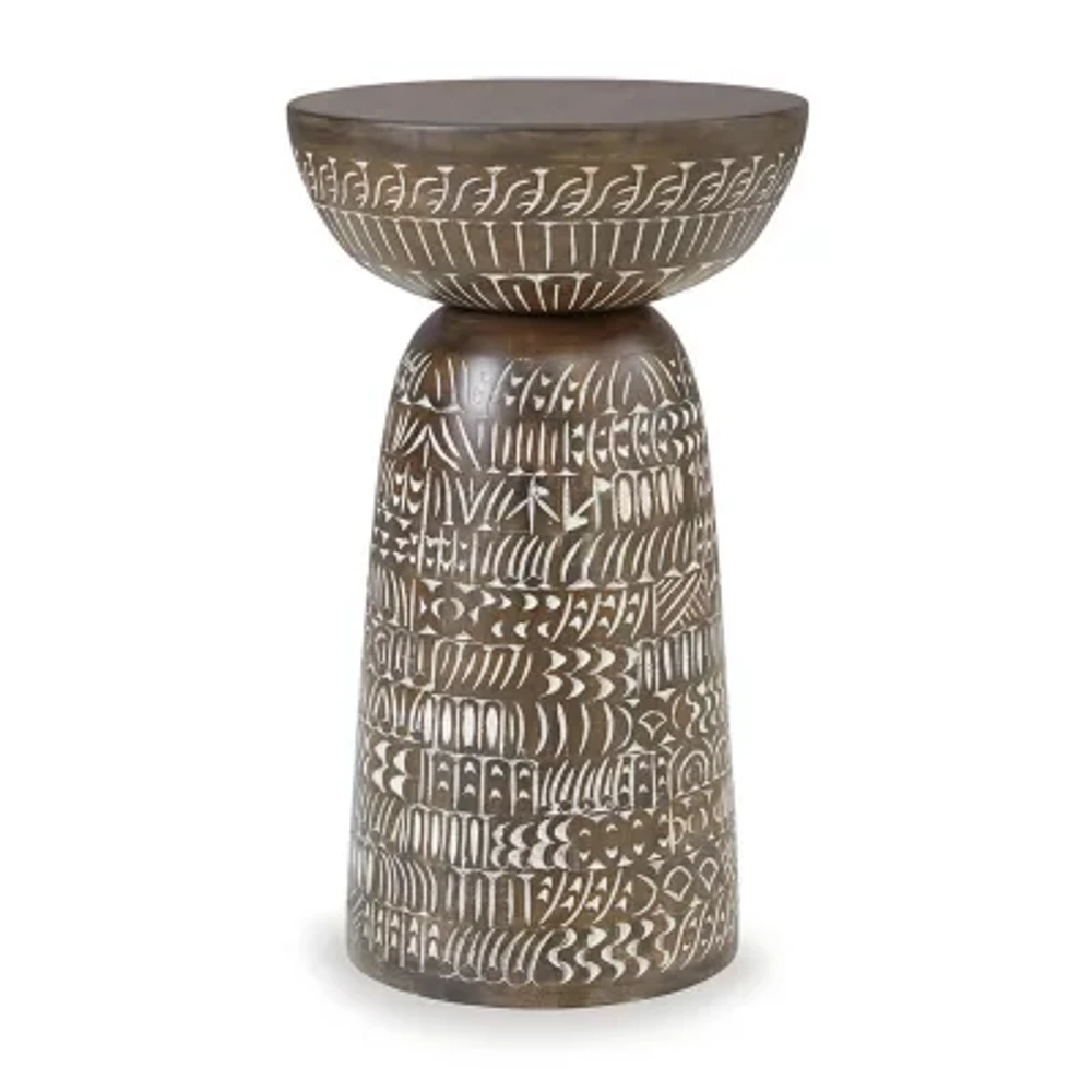 Signature Design By Ashley Hadcher End Table