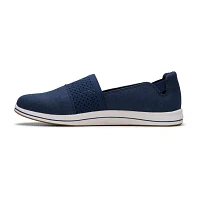 Clarks Womens Breeze Vibe Closed Toe Slip-On Shoe