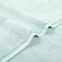 Liz Claiborne Signature Plush Bath Towel