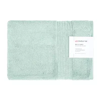 Liz Claiborne Signature Plush Bath Towel
