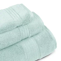 Liz Claiborne Signature Plush Bath Towel