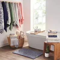 Fieldcrest Casual Solid Bath Towel