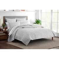 Fieldcrest Geo Reversible Quilt