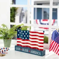 Glitzhome 14"D Metal Patriotic Flag Tabletop Decor