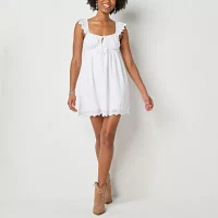 Arizona Womens Sleeveless Embroidered Shift Dress Juniors