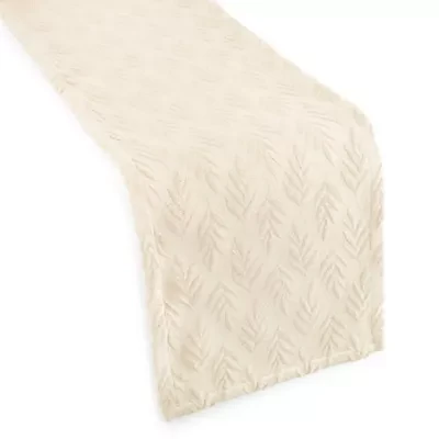 Linden Street Montgomery Table Runner