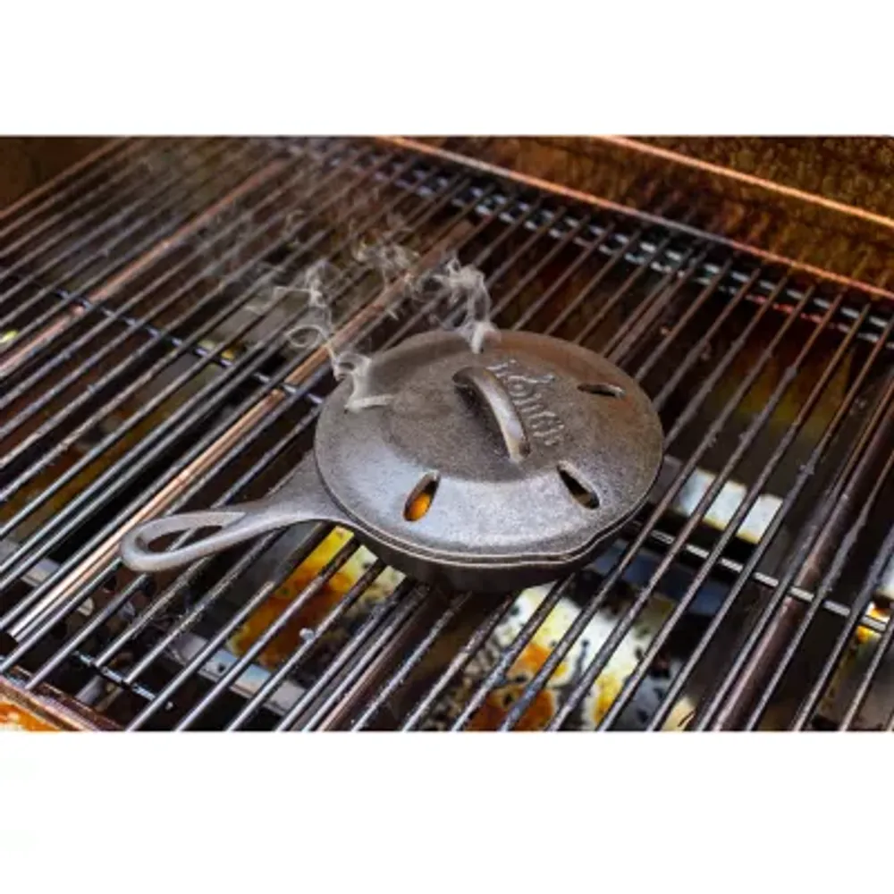 Lodge Cookware Smokers