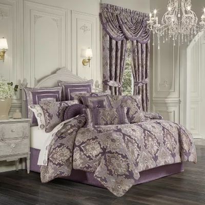 Five Queens Court Dominique 4-pc. Damask + Scroll Extra Weight Comforter Set