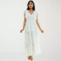 Premier Amour Tiered Lace Womens Sleeveless Maxi Dress