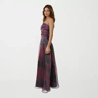 Rene by Ruiz Collection Womens Sleeveless Evening Gown