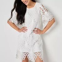 52seven Womens Short Sleeve Lace Shift Dress