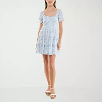 Trixxi Womens Short Sleeve Floral Fit + Flare Dress Juniors