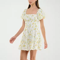 Trixxi Womens Short Sleeve Floral Fit + Flare Dress Juniors
