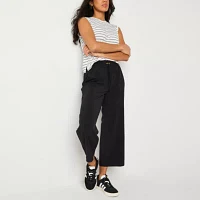 Stylus Womens Mid Rise Straight Fit Cropped Pant