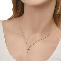 Womens / CT. T.W. Natural Diamond 10K Gold Cross Pendant Necklace