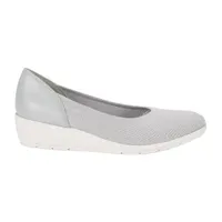 Baretraps Womens Marily Slip-On Shoe