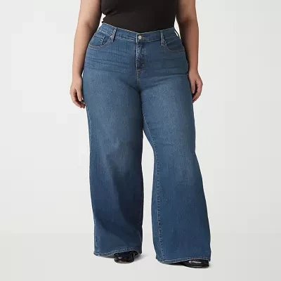 Levi's® Women's Plus Mid Rise 318™ Shaping Wide Leg Jeans