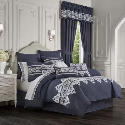 Five Queens Court Shelburne4-pc. Damask + Scroll Comforter Set