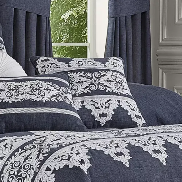 Five Queens Court Bristol 18 Square Decorative Throw Pillow Indigo