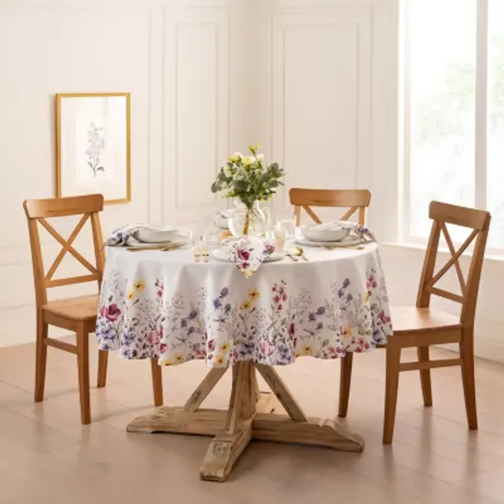 Elrene Home Fashion Poppy Wildflower 70" Round Tablecloth