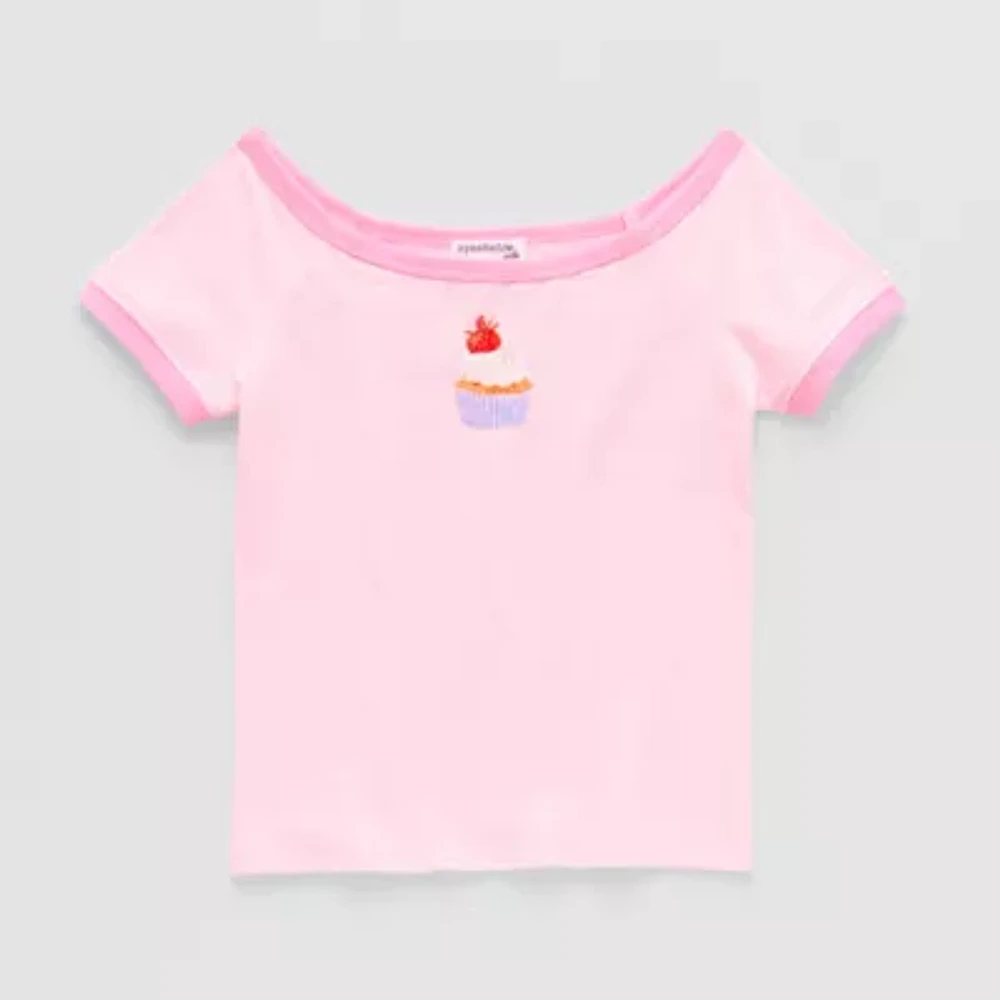Eyeshadow Big Girls Scoop Neck Short Sleeve Graphic T-Shirt