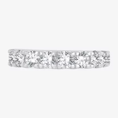 (H-I / Si1-Si2) 1 1/2 CT. T.W. Lab Grown White Diamond 14K Gold Wedding Band