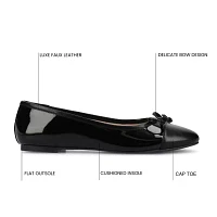 Journee Collection Womens Kaiah Cap Closed Toe Ballet Flats