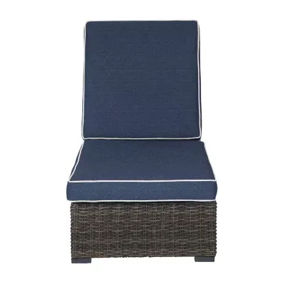 Signature Design by Ashley® Grasson Lane Patio Lounge Chair