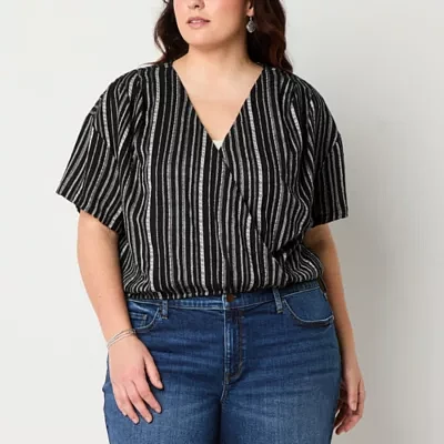 a.n.a Womens V Neck Short Sleeve Wrap Shirt Plus