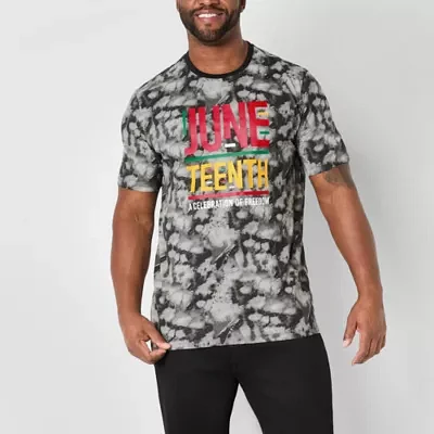 Hope & Wonder Big and Tall Unisex Short Sleeve 'A Celebration Of Freedom' Graphic T-Shirt